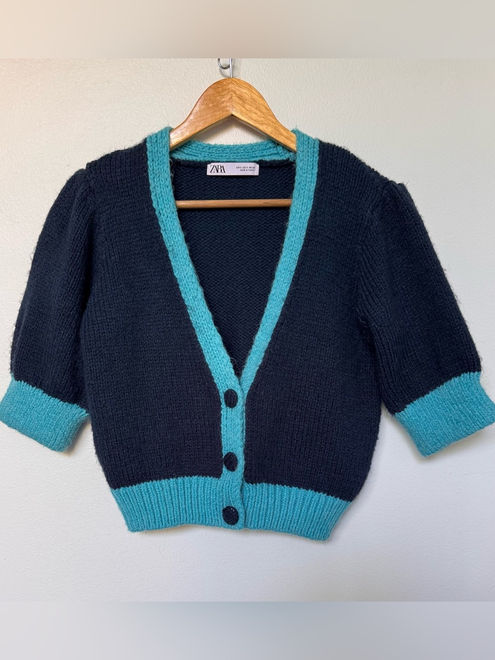 Zara Navy Knit Cardigan with Teal Trim Cute, Artsy Size Small